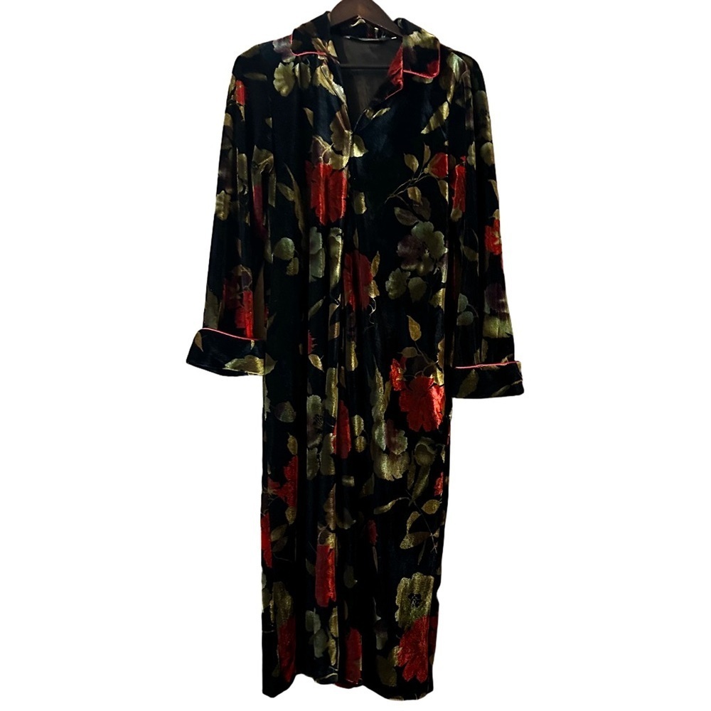 Jasmine Rose Signature Floral Velvet Long Robe Black Red Roses Zip Pockets Sz M